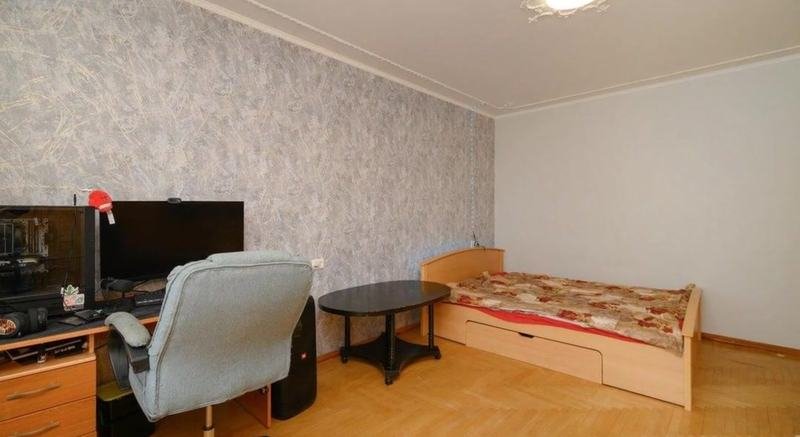 Kambarys – Baltų pr. 27, Šilainiai