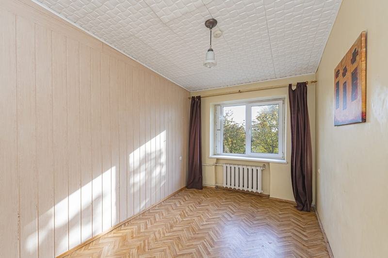 Antras kambarys – Pramonės pr. 9, Dainava