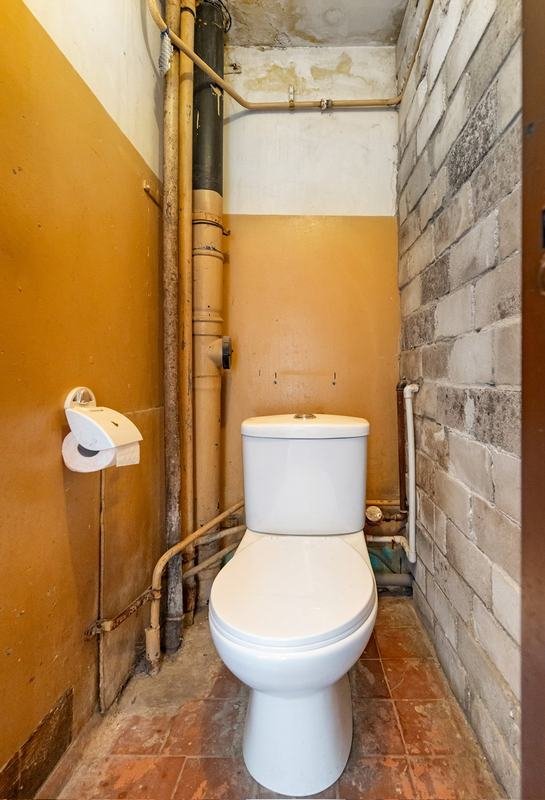 Atskiras WC – Šiaurės pr. 12, Eiguliai