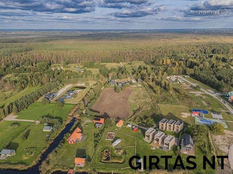 Vaizdas iš viršaus – Svencelė, du namai
